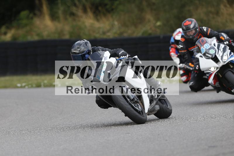 /30 23.06.2025 Get Faster Caremotion ADR/Rider Academy gruen/10